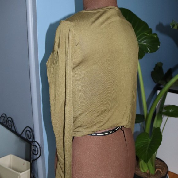 Green Long Sleeve Shirt - Picture 2 of 2